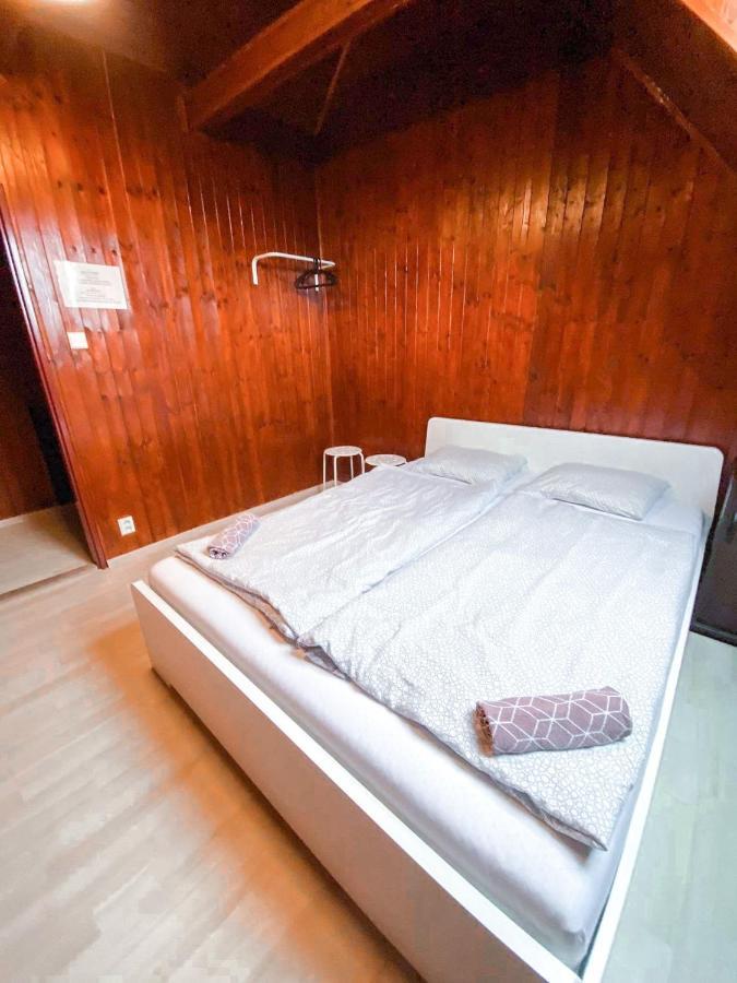 3 Apartments In 1 Location プラハ エクステリア 写真
