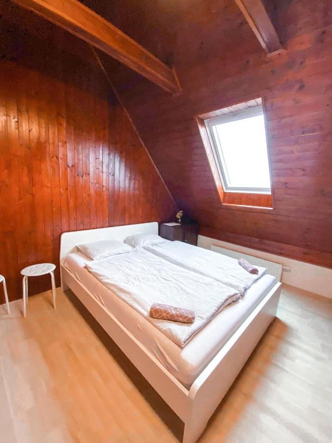 3 Apartments In 1 Location プラハ エクステリア 写真