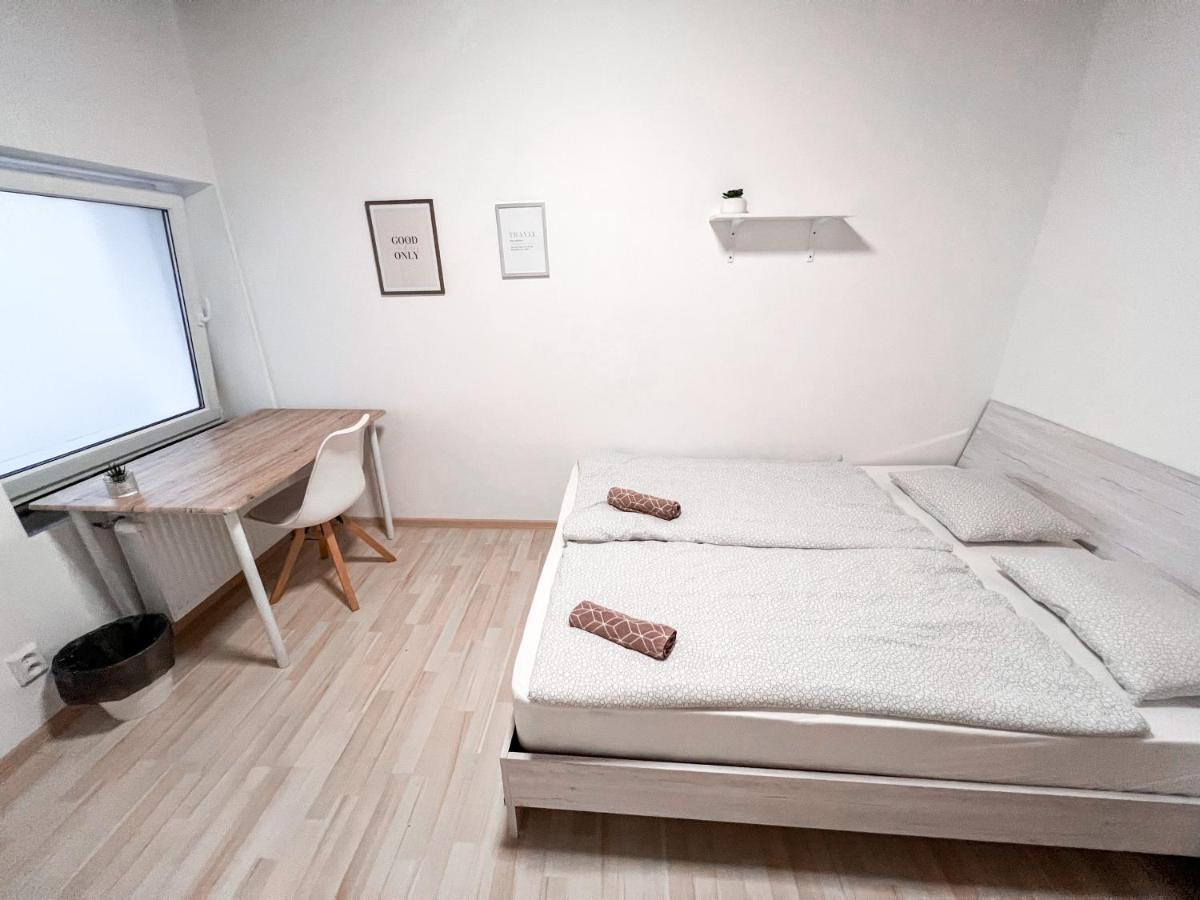 3 Apartments In 1 Location プラハ エクステリア 写真
