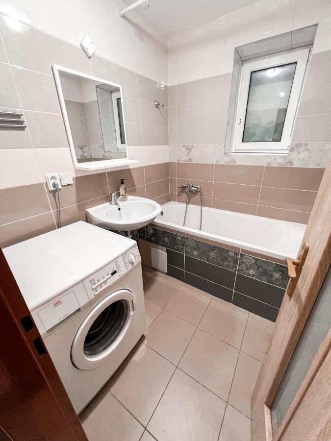 3 Apartments In 1 Location プラハ エクステリア 写真