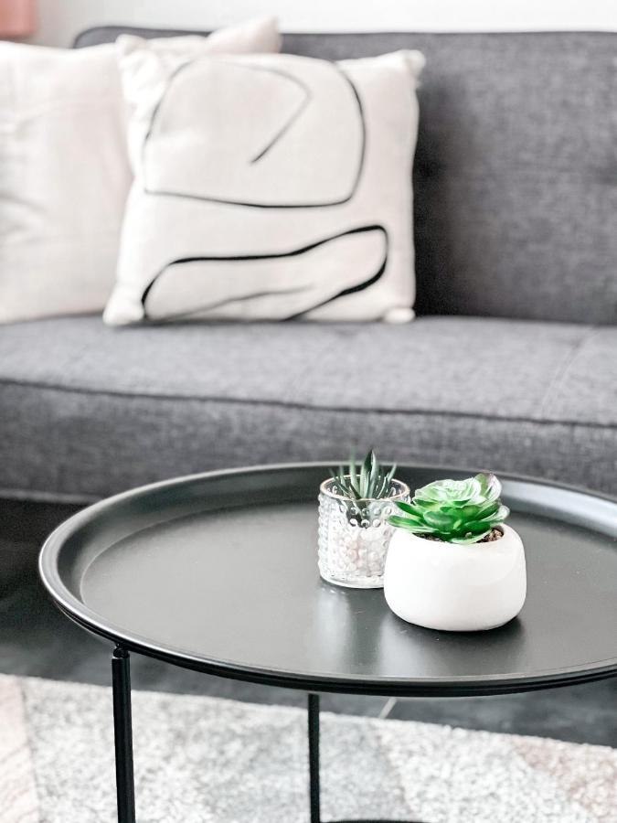 3 Apartments In 1 Location プラハ エクステリア 写真